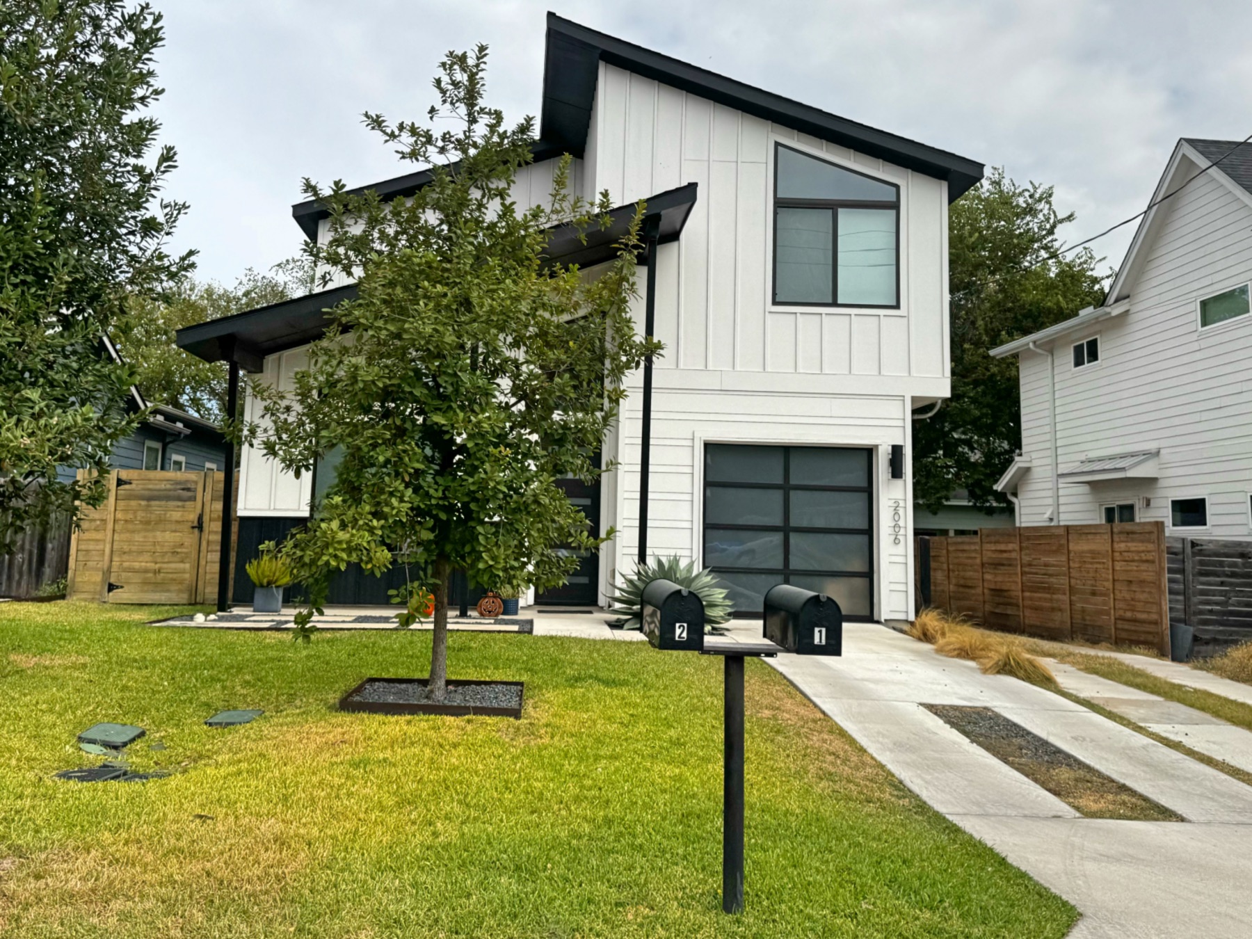 Brentwood Austin new construction