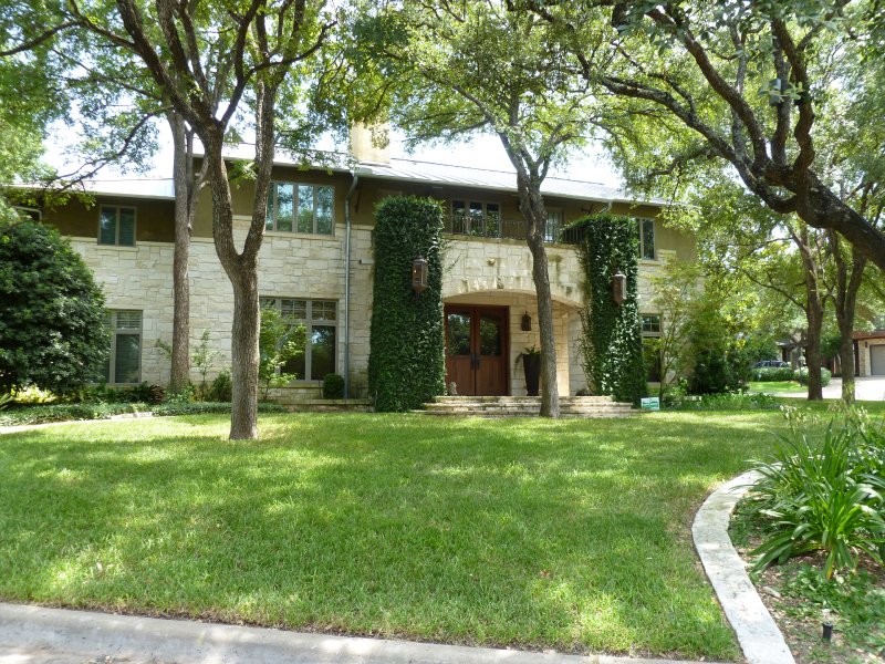 Tarrytown Homes