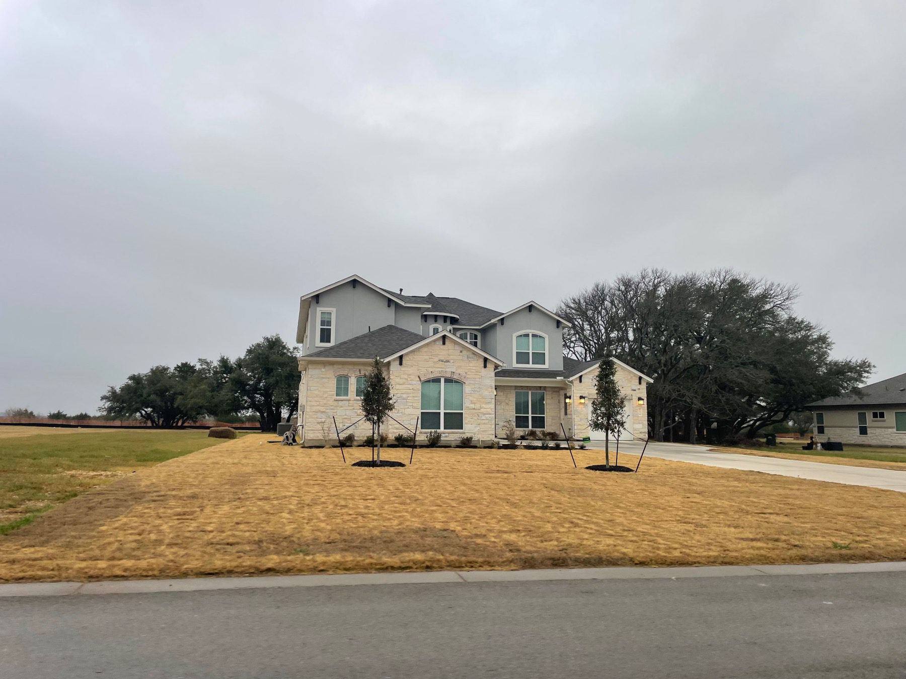 bonnet one story home in leander