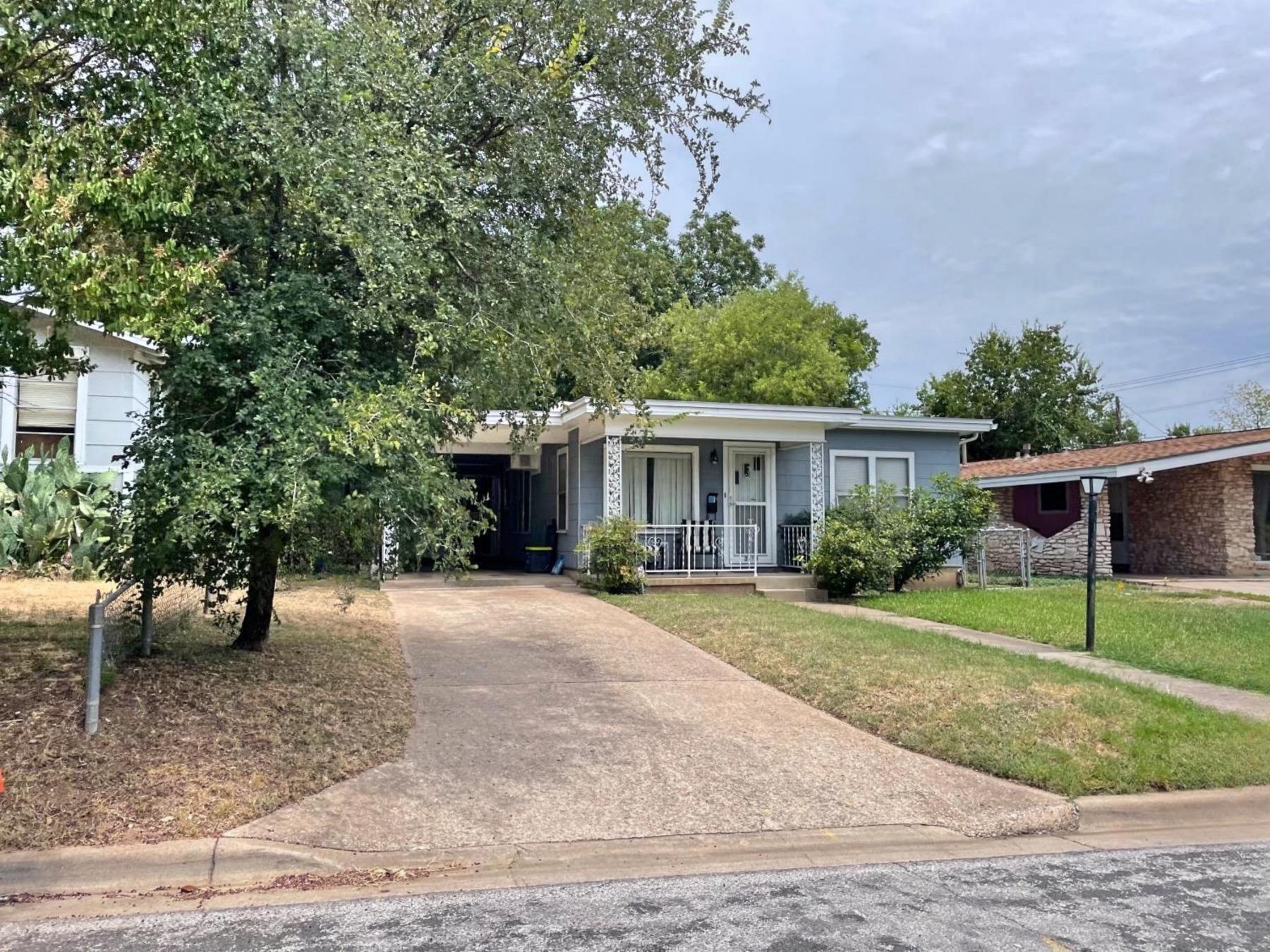 East Austin home in mckinley heights