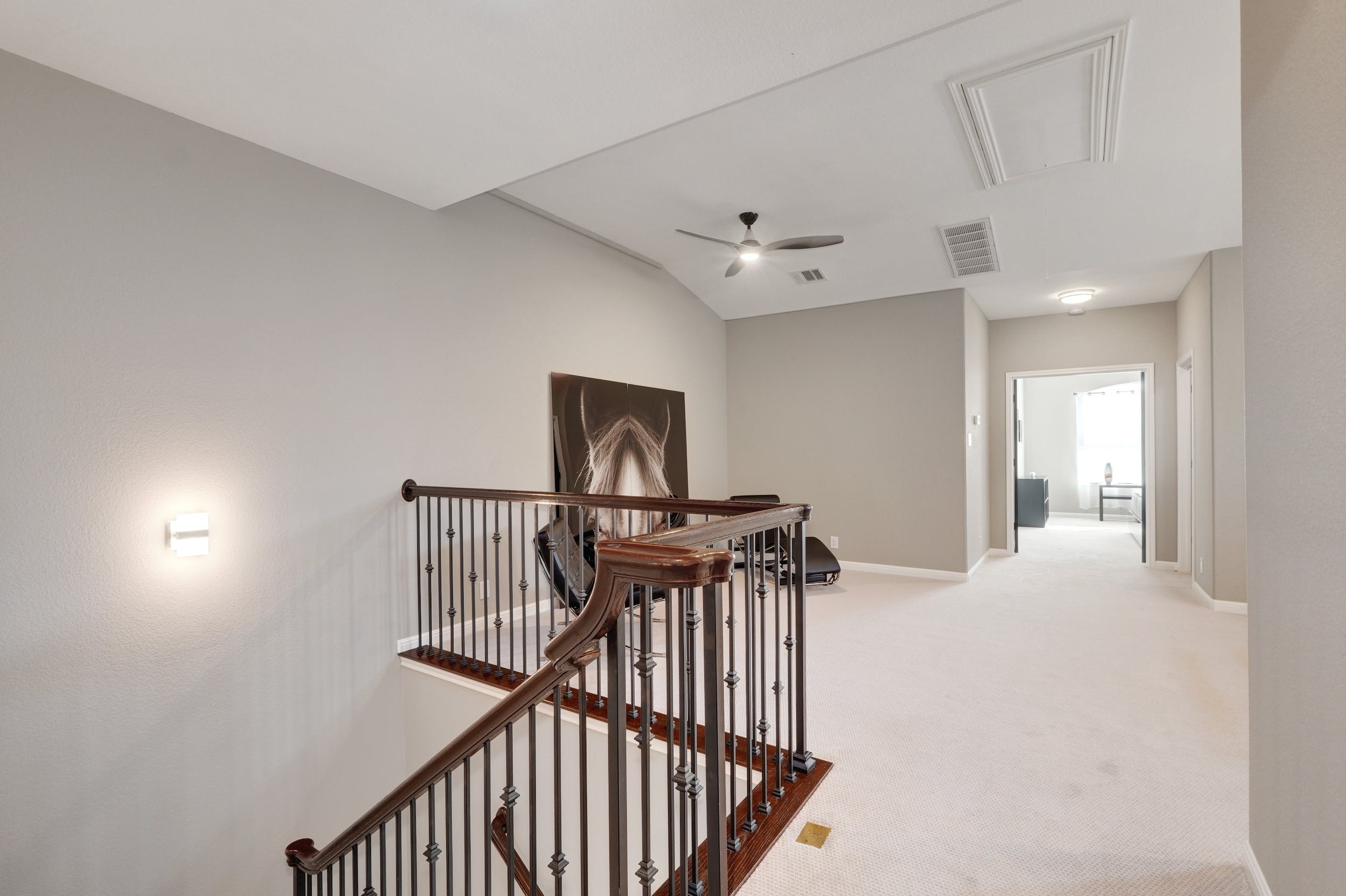 7517 Colina Vista A Austin upstairs landing