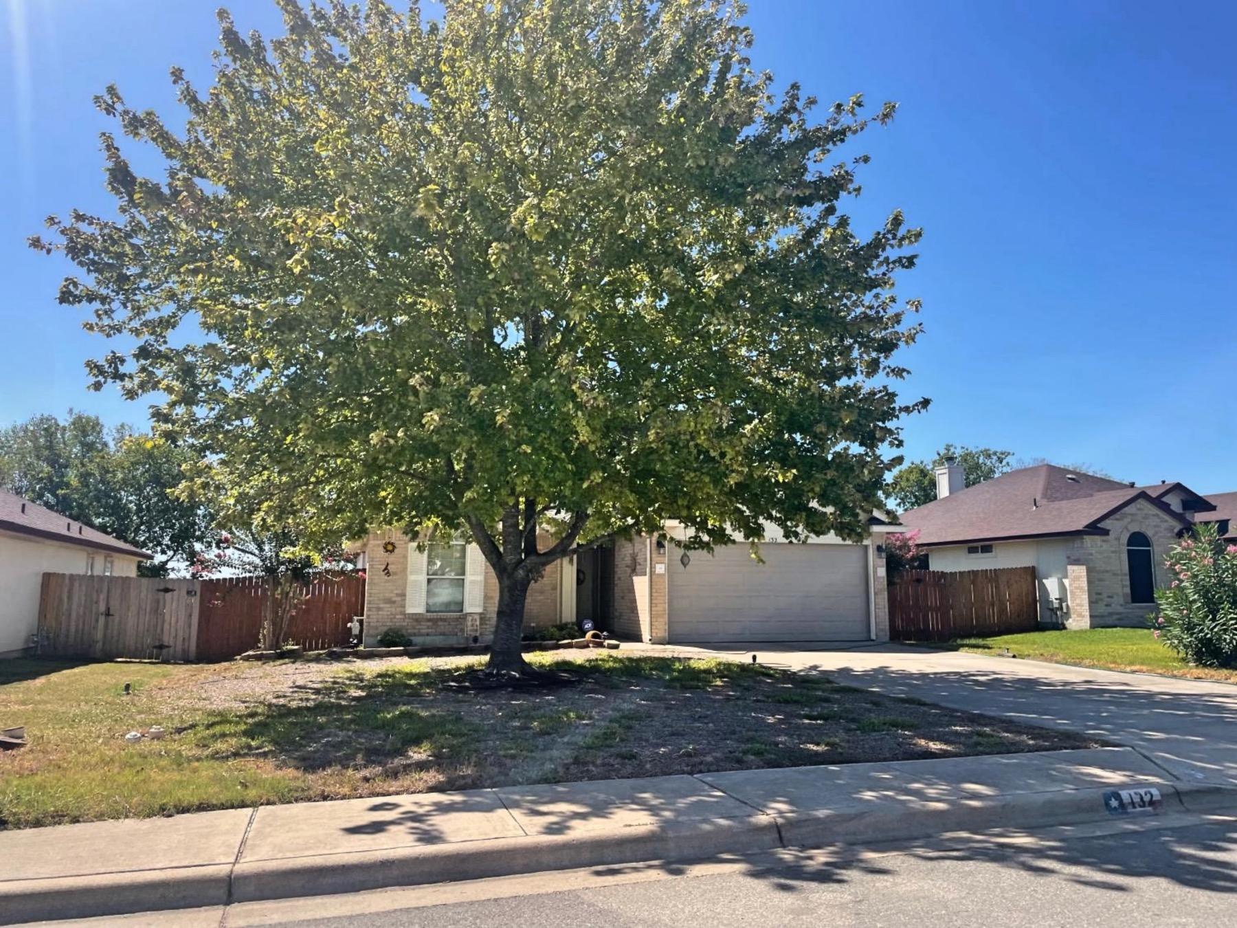 Kyle one story brick home in Southlake ranch