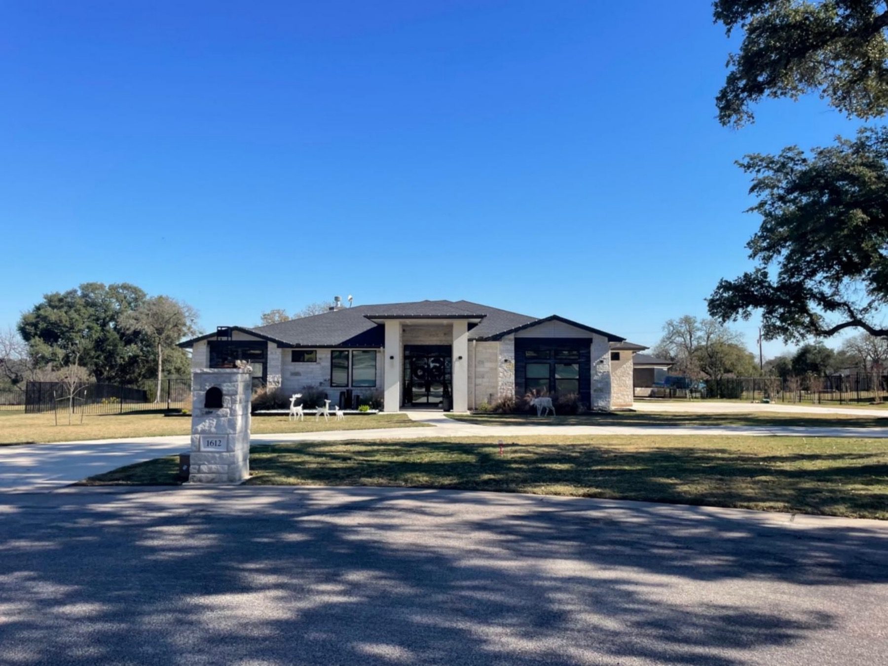 fredrickson ranch one story home large lot