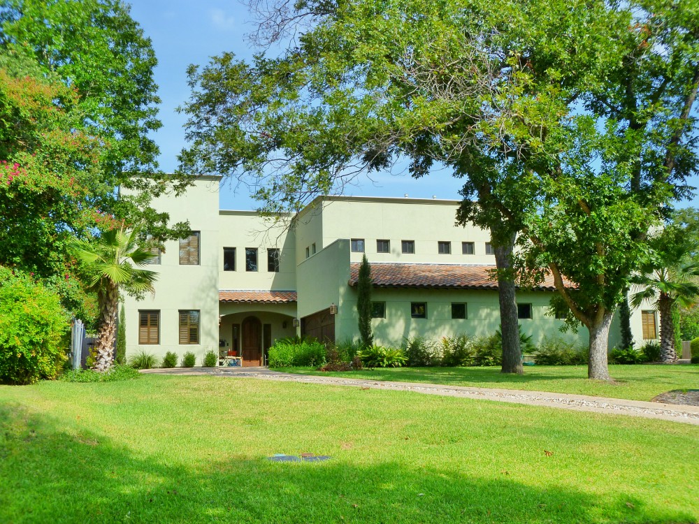zilker best luxury austin neighborhoods for resale