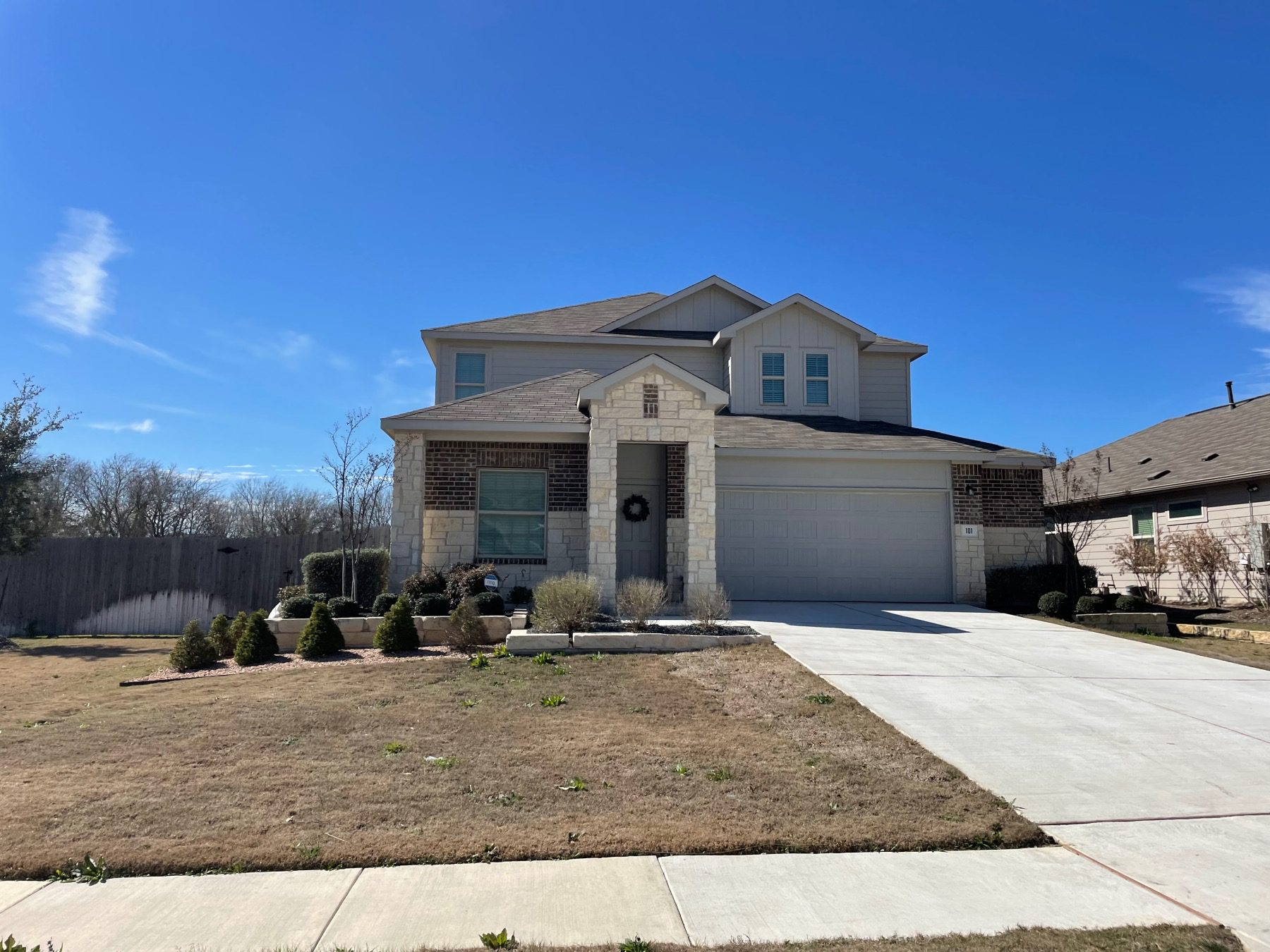 cool springs Kyle 2 story home oversized garage