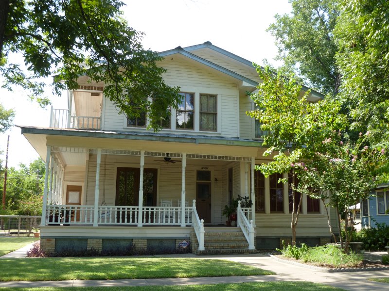top rated elementary schools in Austin lee