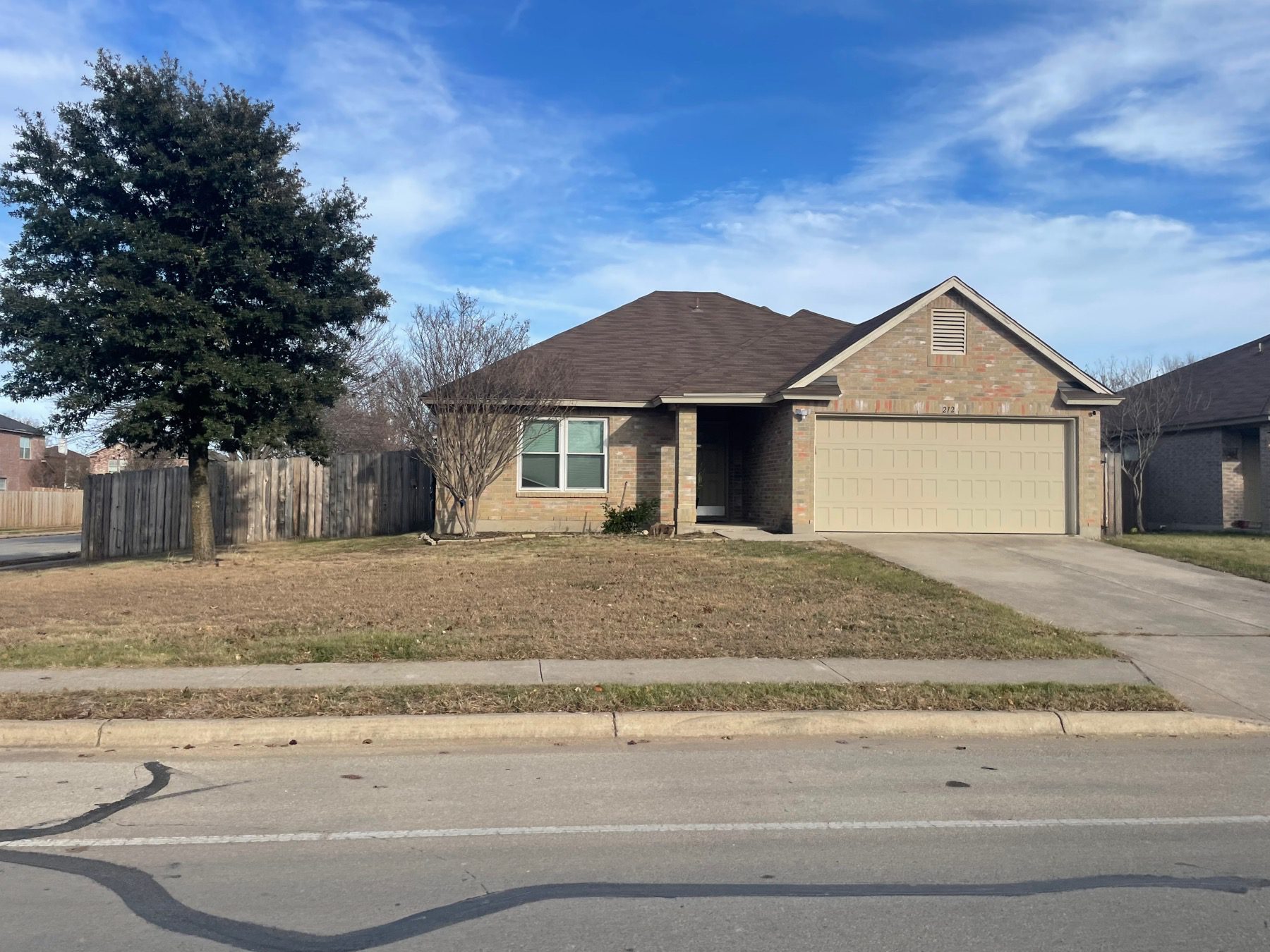 westwood one story home in leander