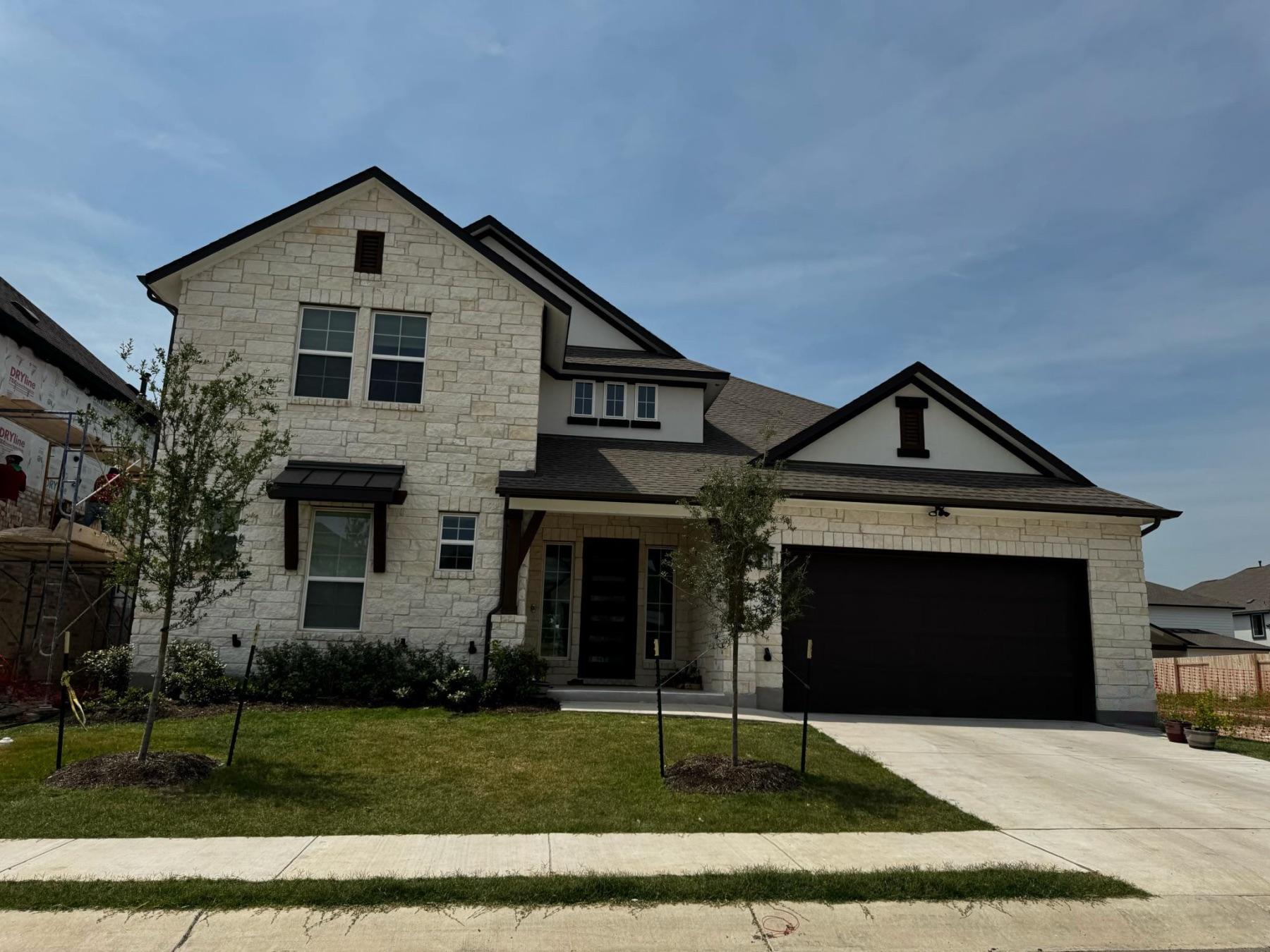 stone home in bluffview reserve leander