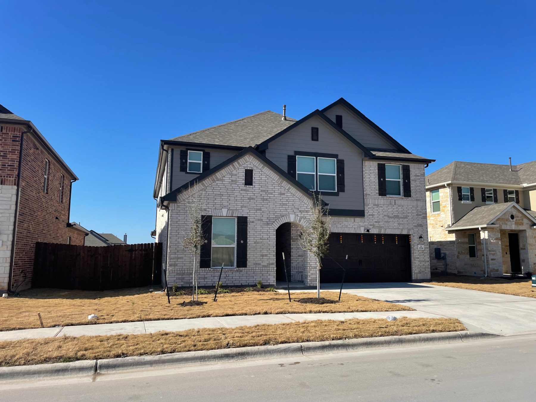 salerno round rock 2 story home