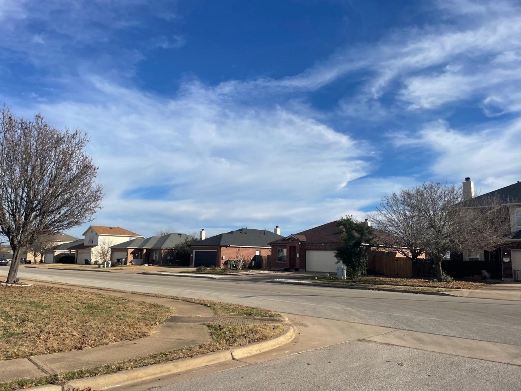 estates of north creek ranch street in leander