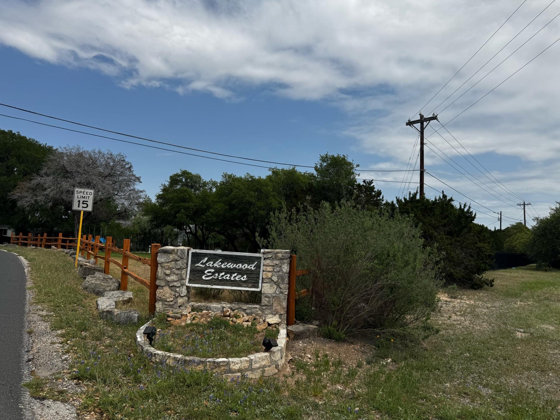 lakewood estates spicewood tx