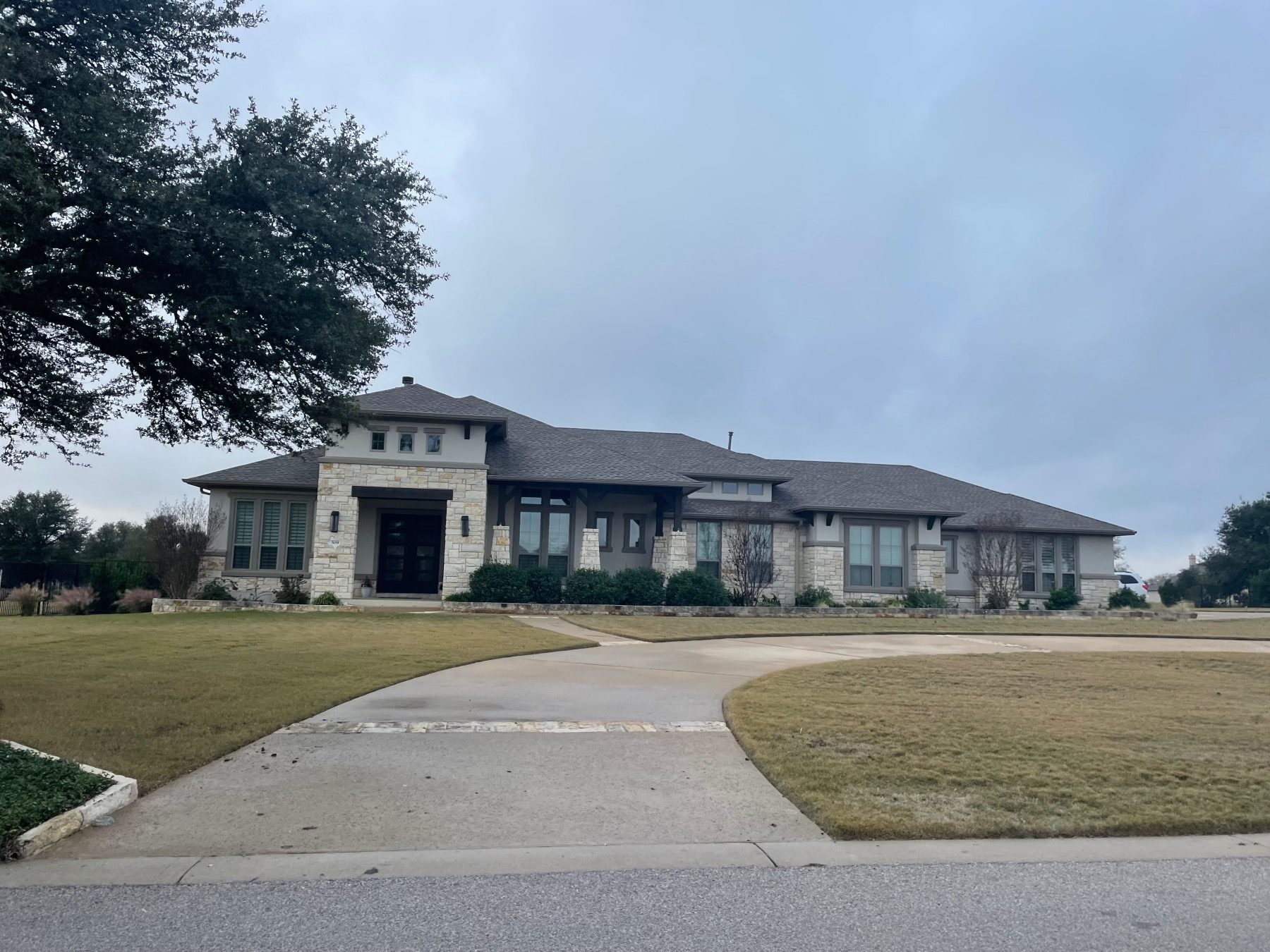 luxury home in Reagans overlook leander