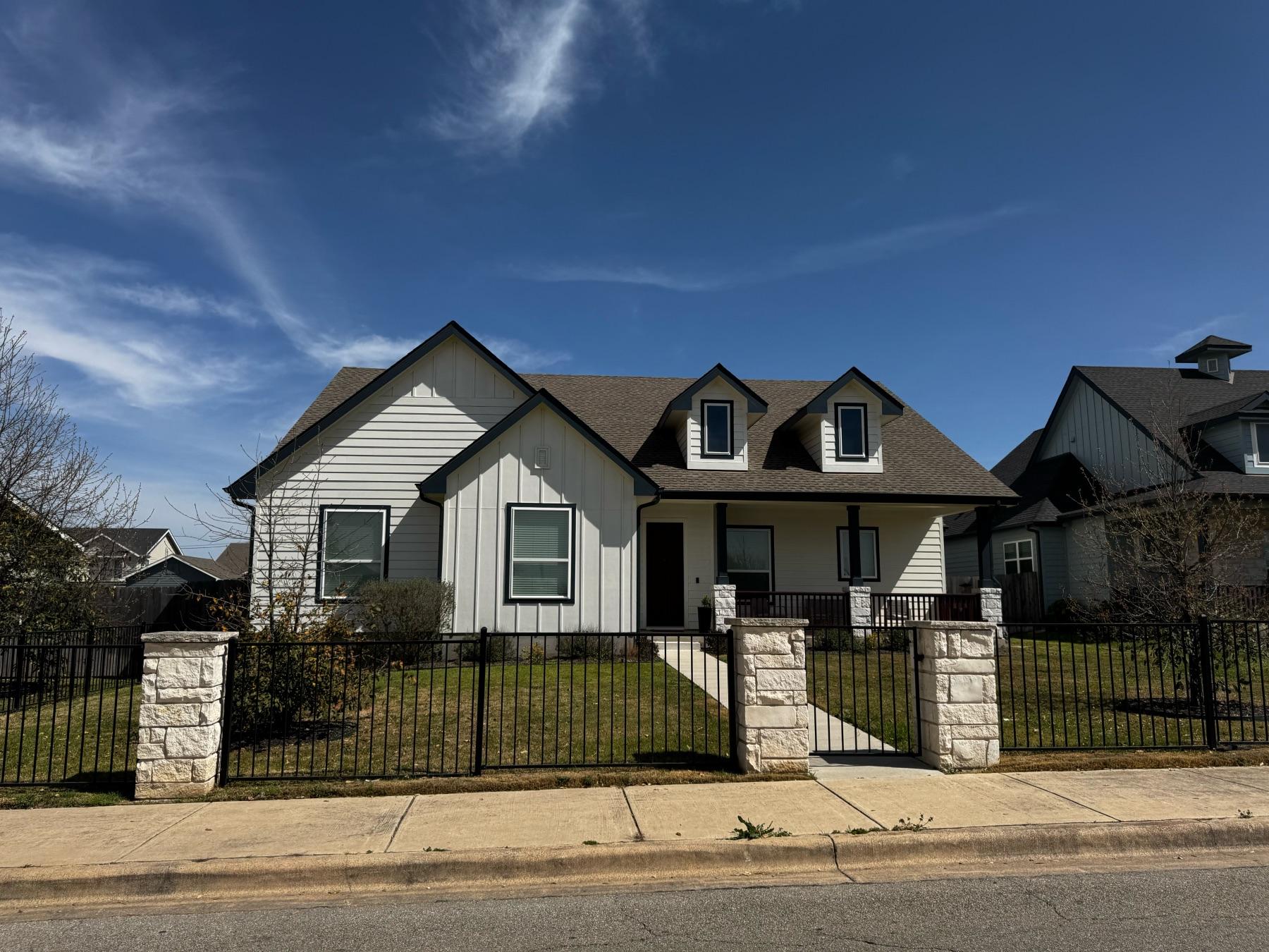 scenic river trails white house porch georgetowntx