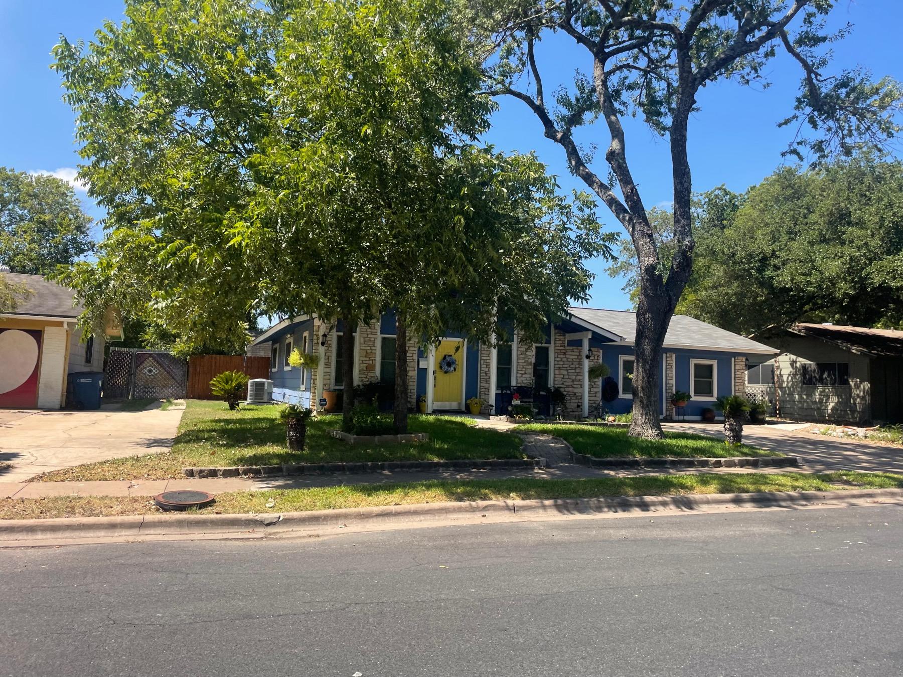 emerald forest homes in Austin texas 78745