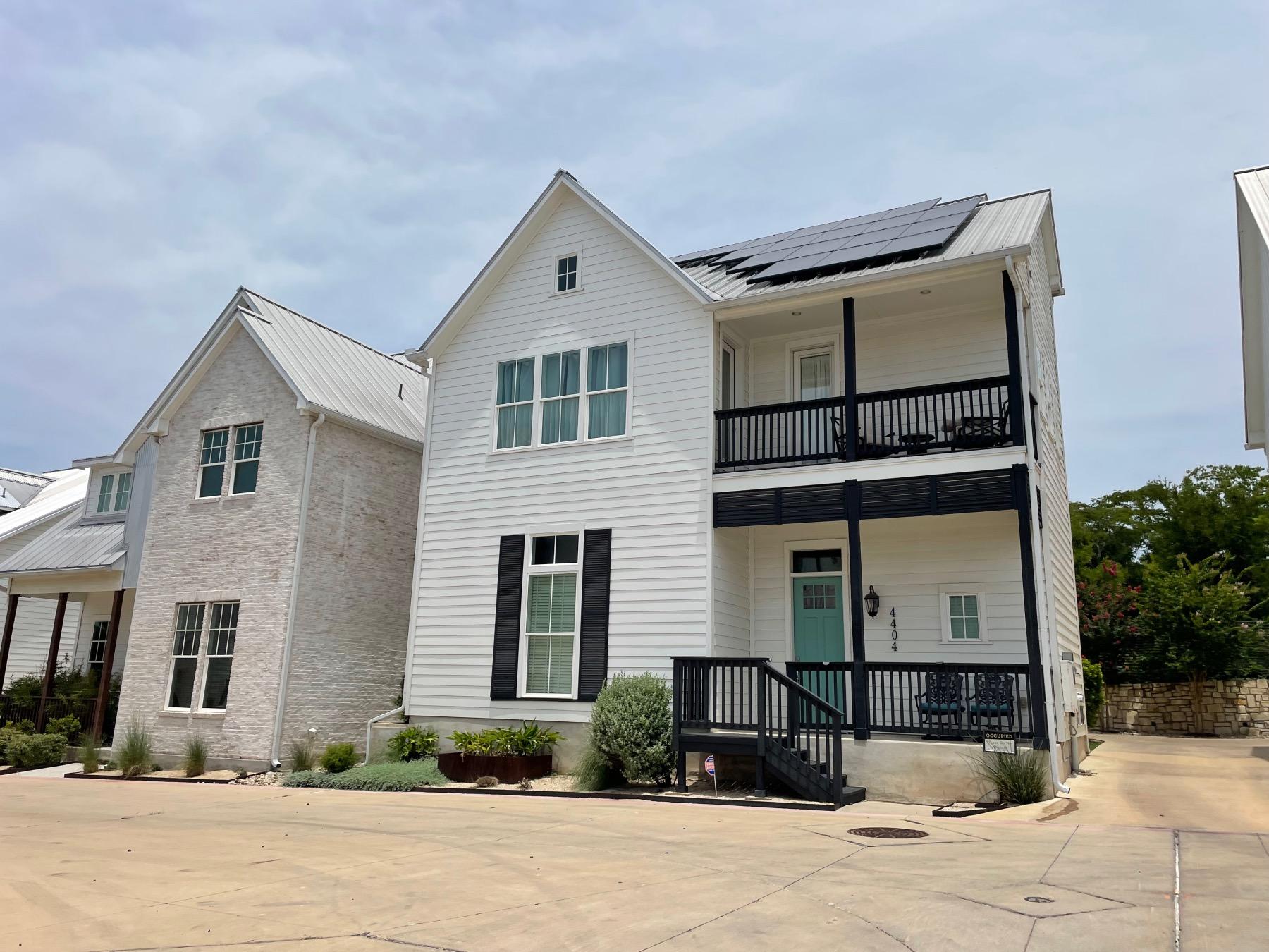 springdale creek condo with solar panels Austin tx