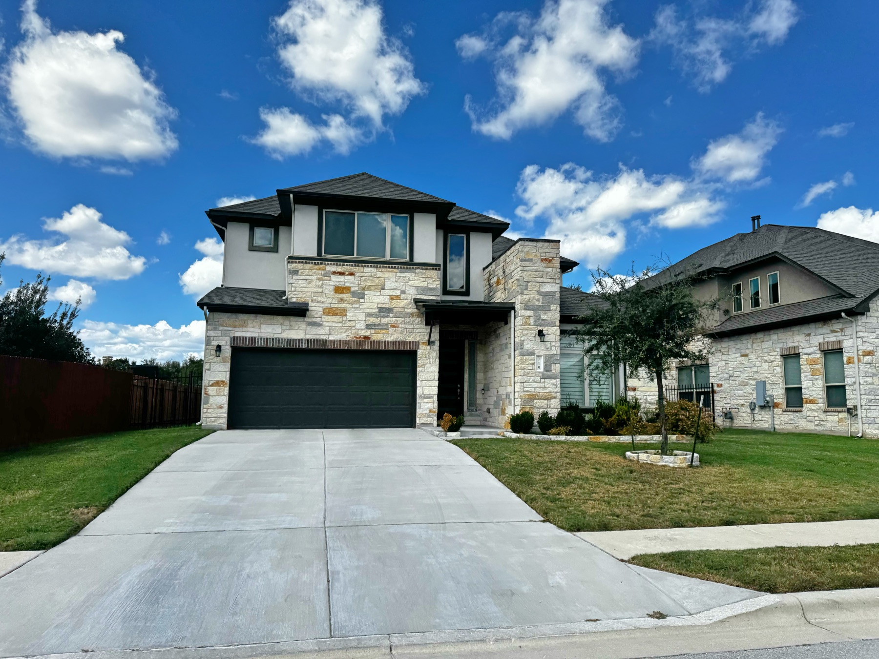 Three Points 2 story home Cedar Park