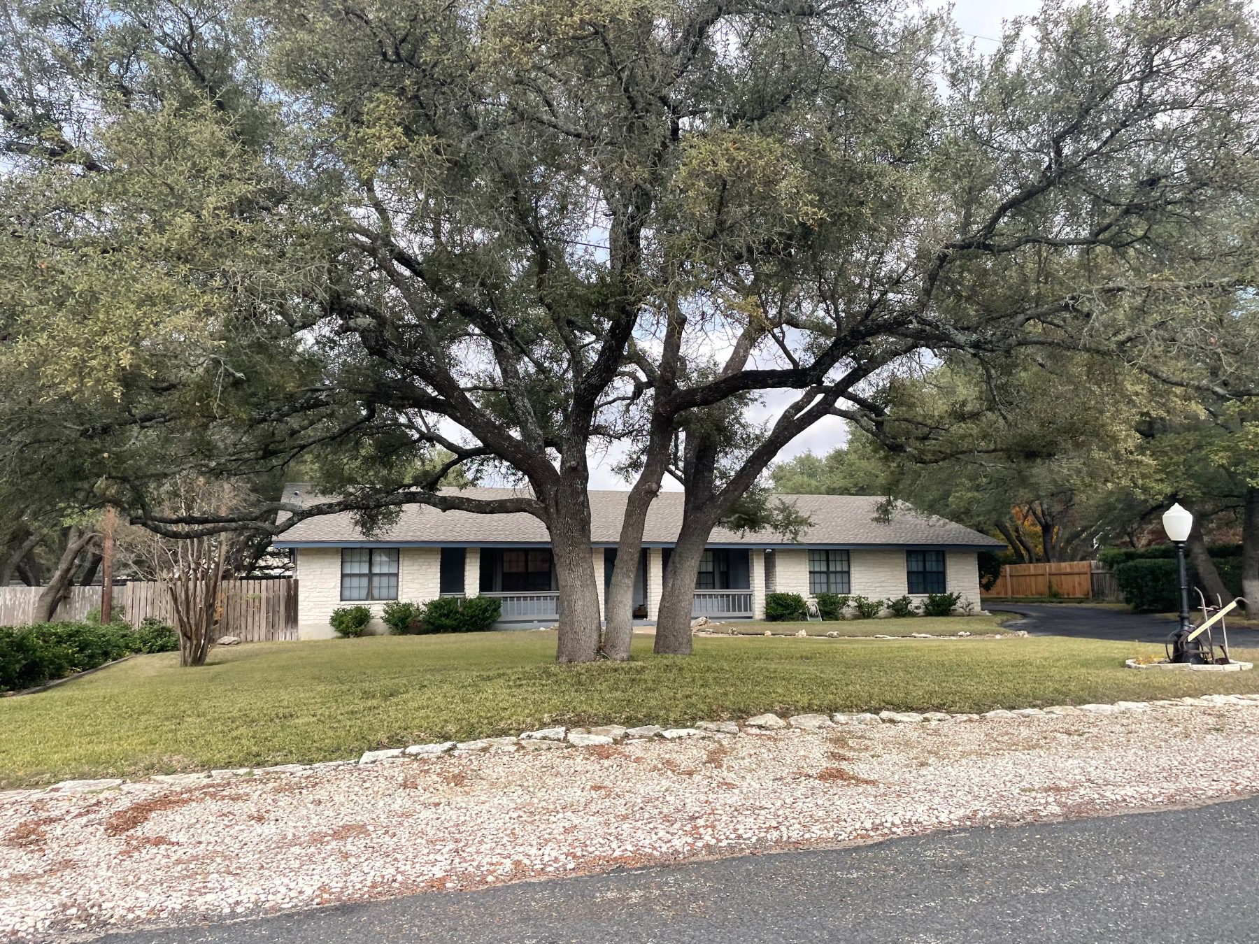 olde oak estates home in georgetown texas