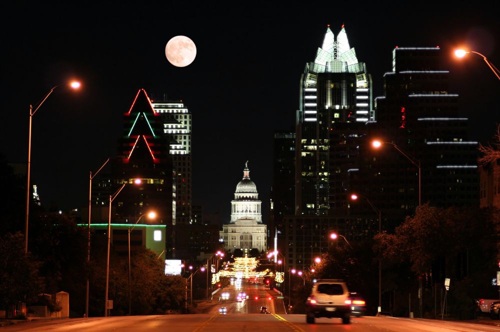 tips for women home buyers walk neighborhood night
