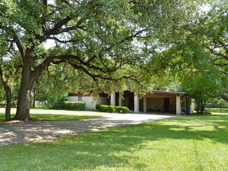 lakewood Austin neighborhood guide
