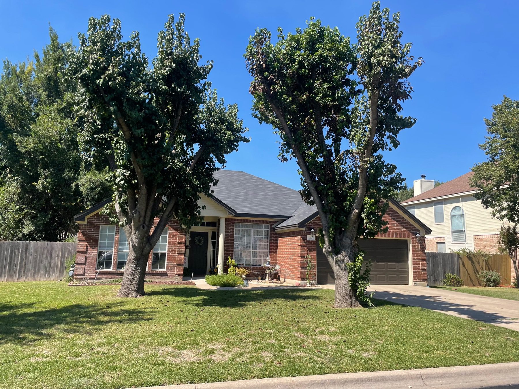 Stonehenge georgetown one story brick home