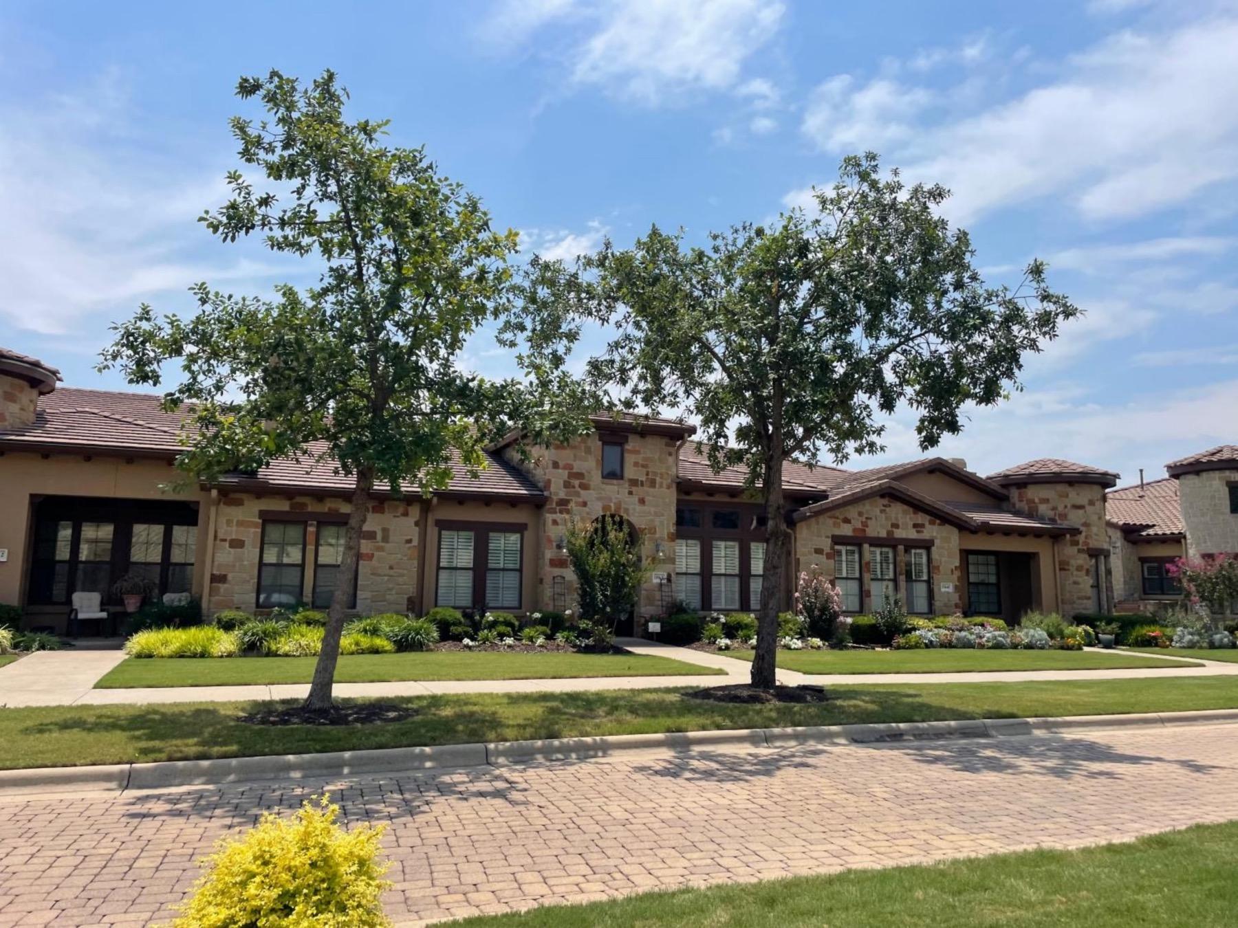lakeway active adult community tuscan village
