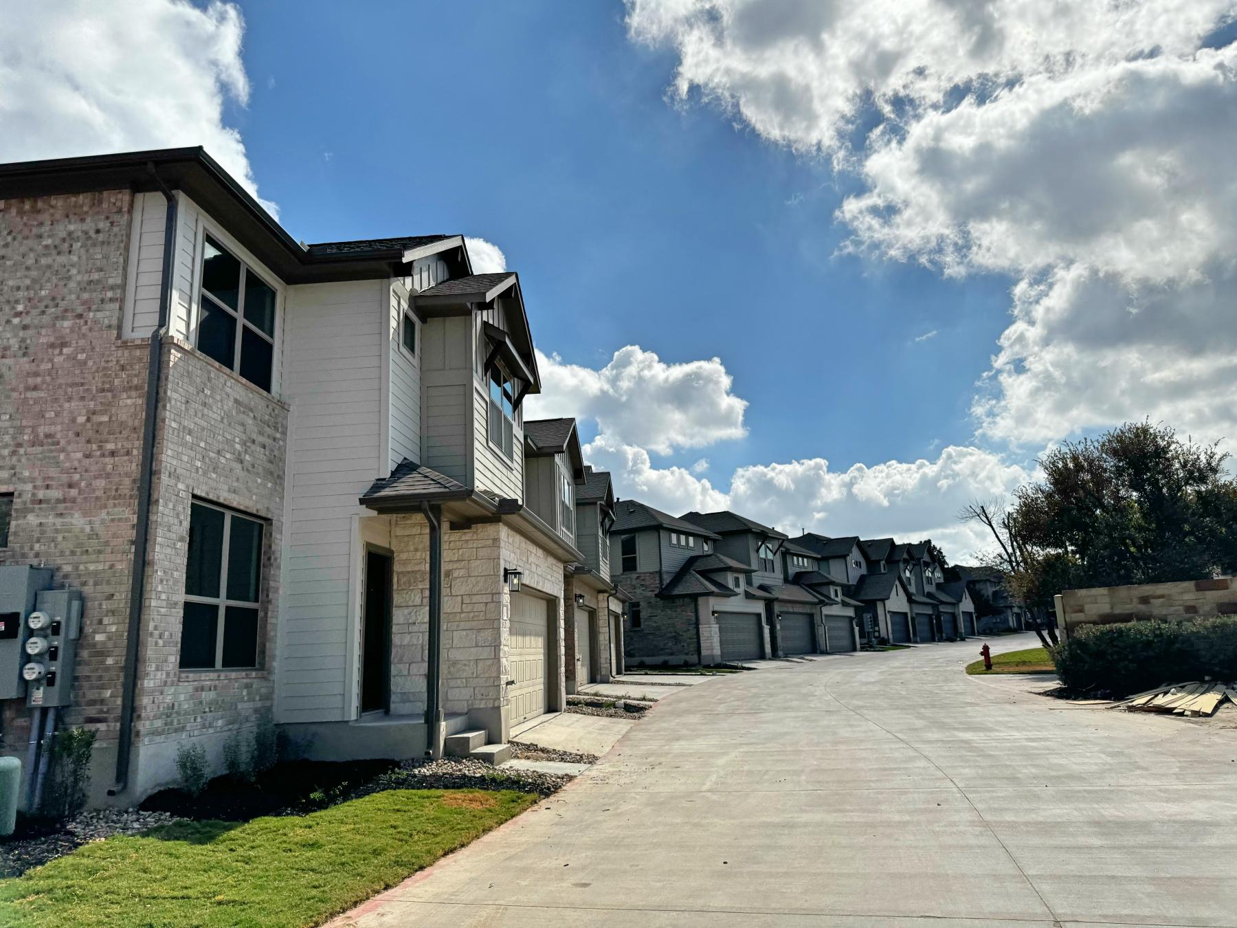 sonoma heights round rock townhomes 78665