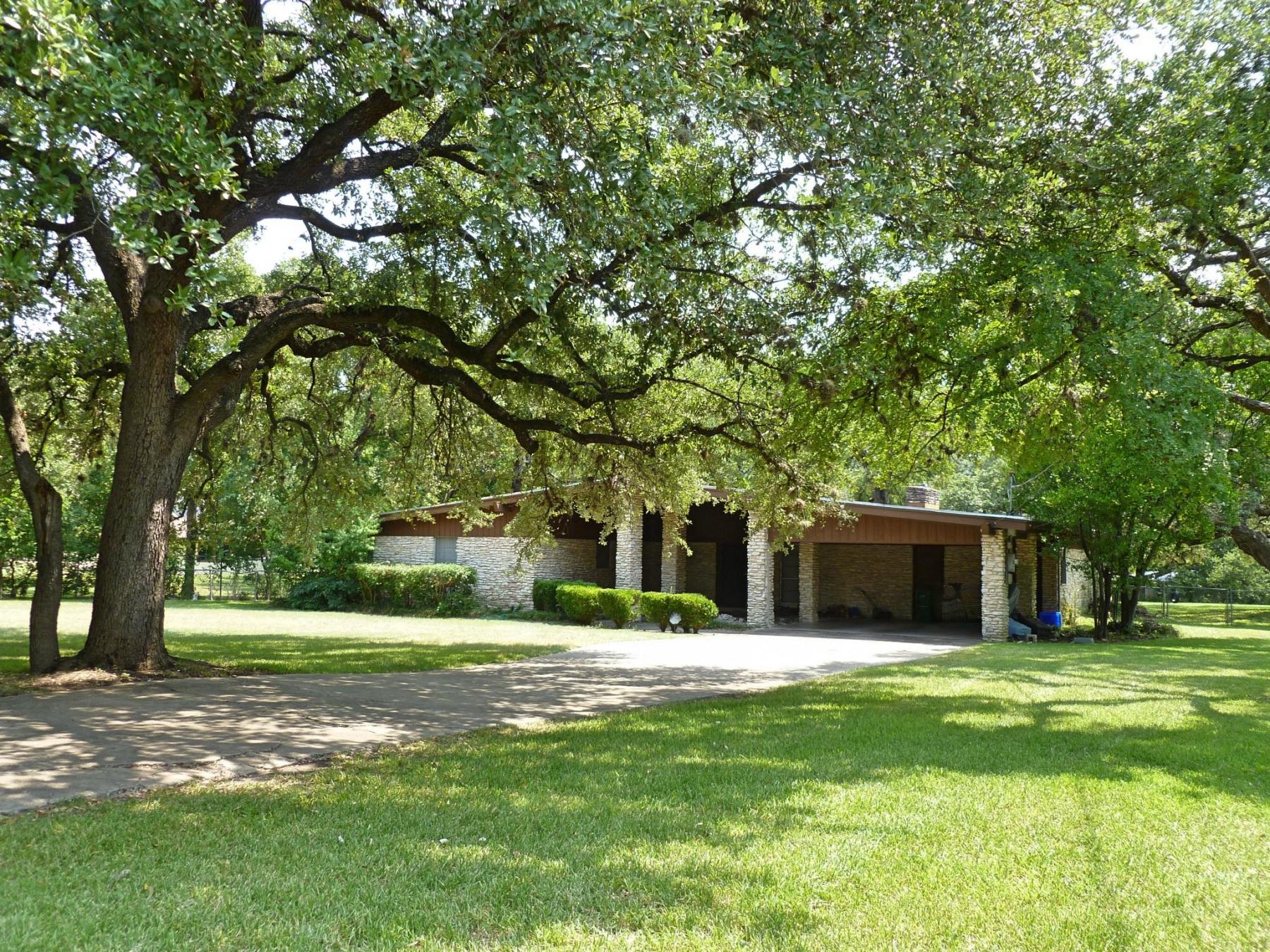 lakewood Austin home large lot