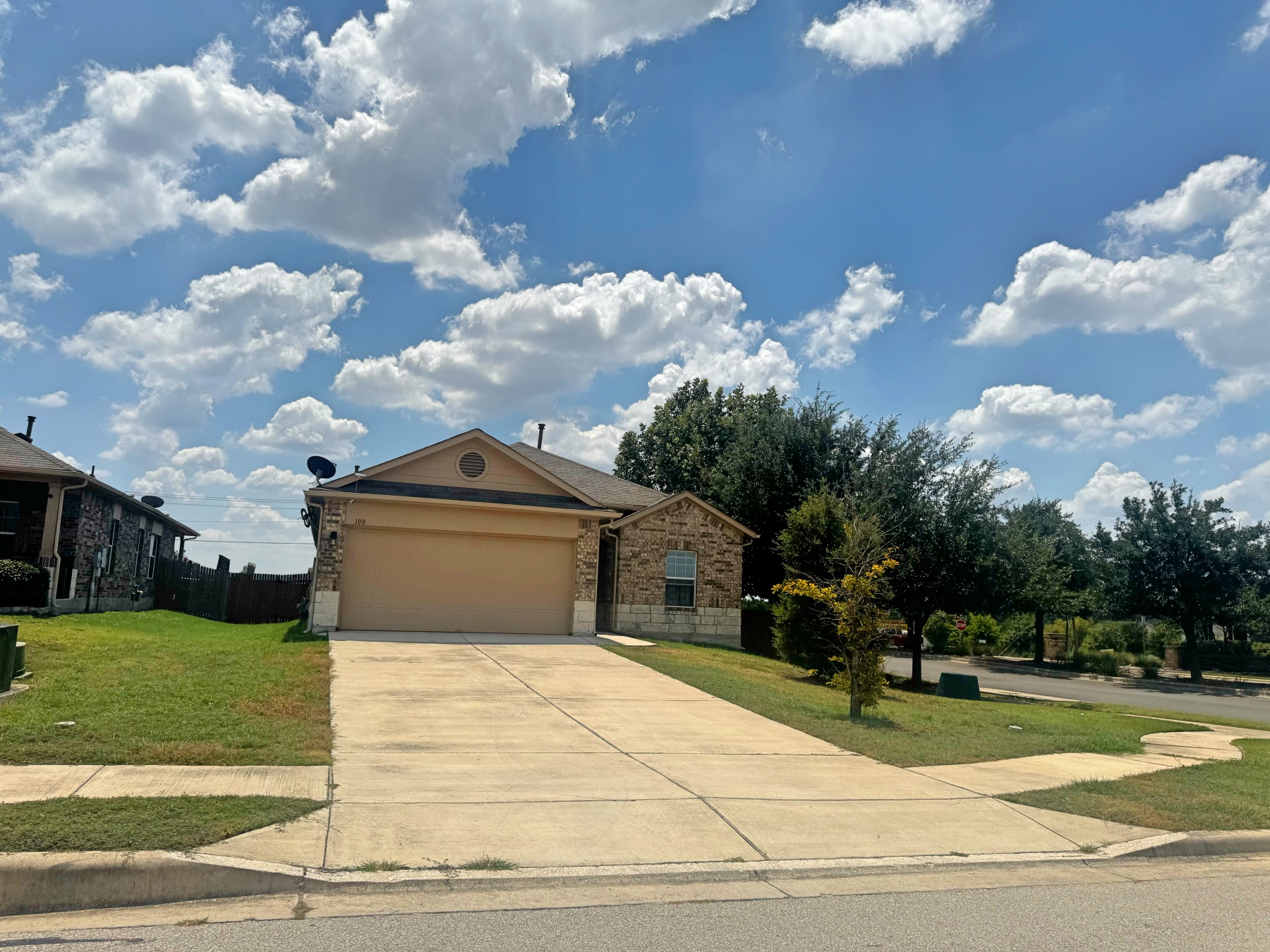 Meadows at Kyle home on corner lot