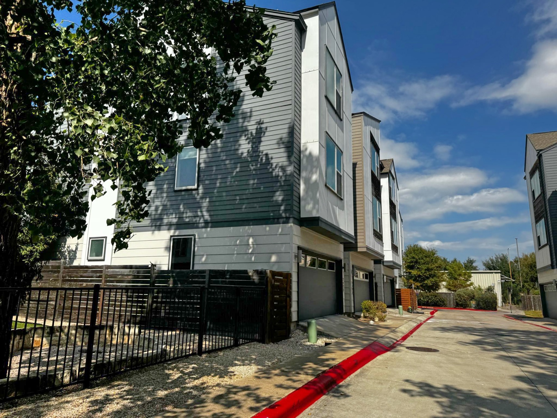townhomes East Shore Austin TX 78704