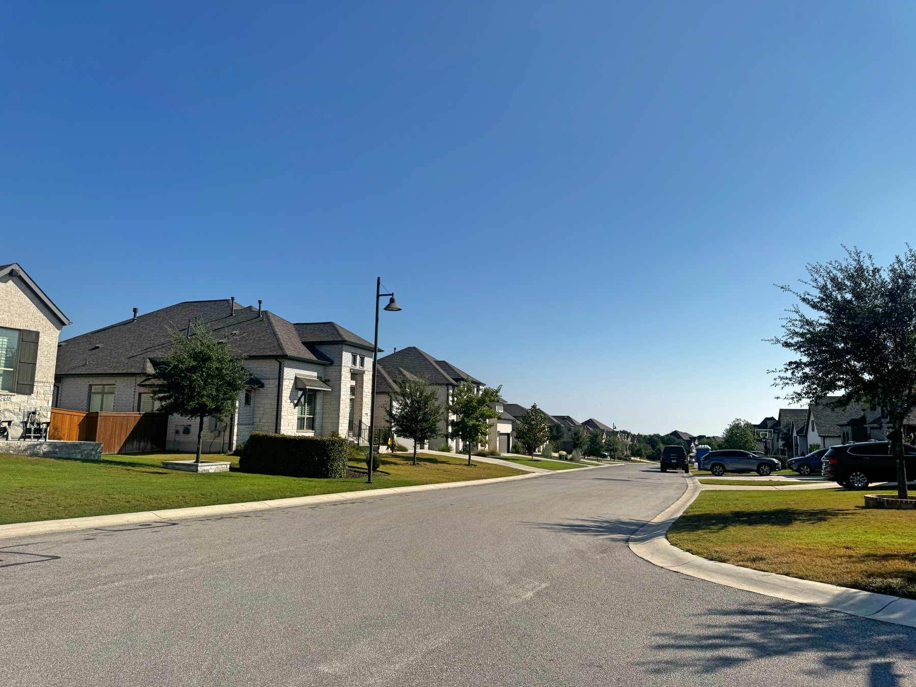 Highpointe Dripping Springs neighborhood street