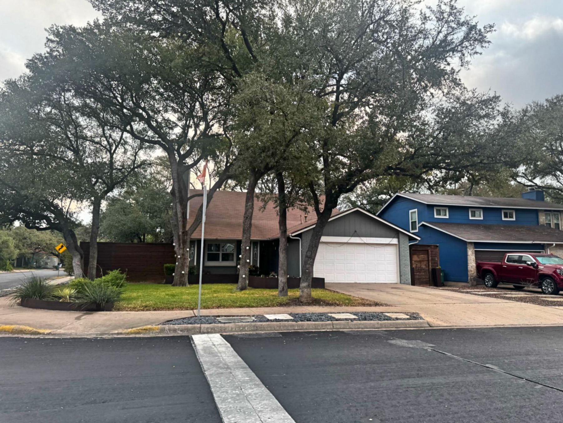 Maple Run Austin TX home on corner lot