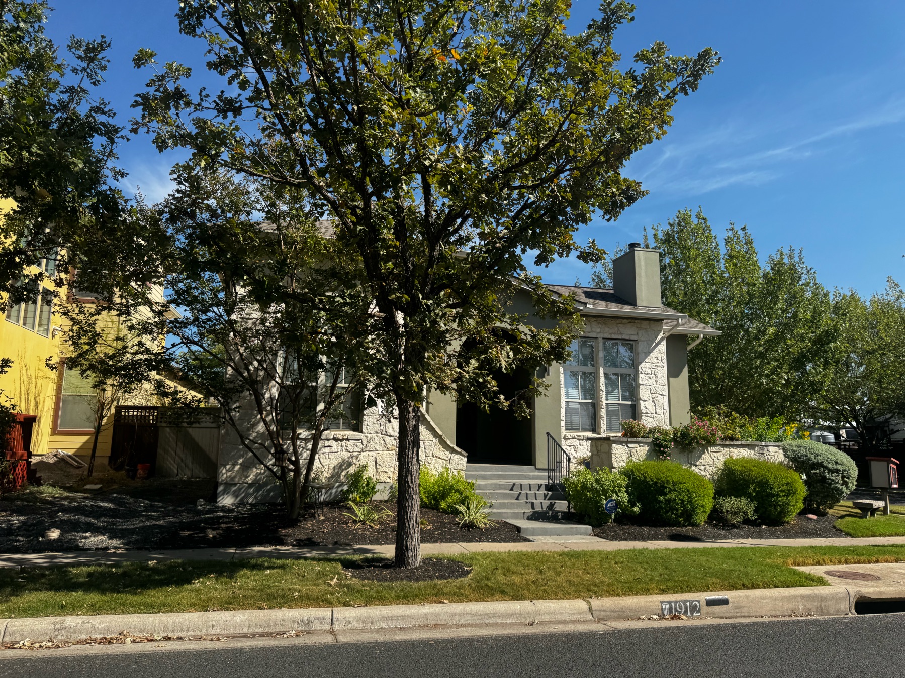 Mueller home on corner lot Austin