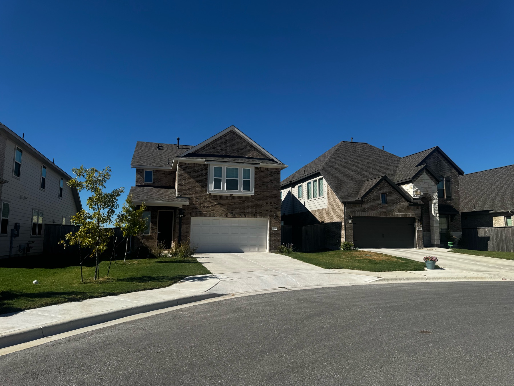 Patterson Ranch homes on cul de sac Georgetown