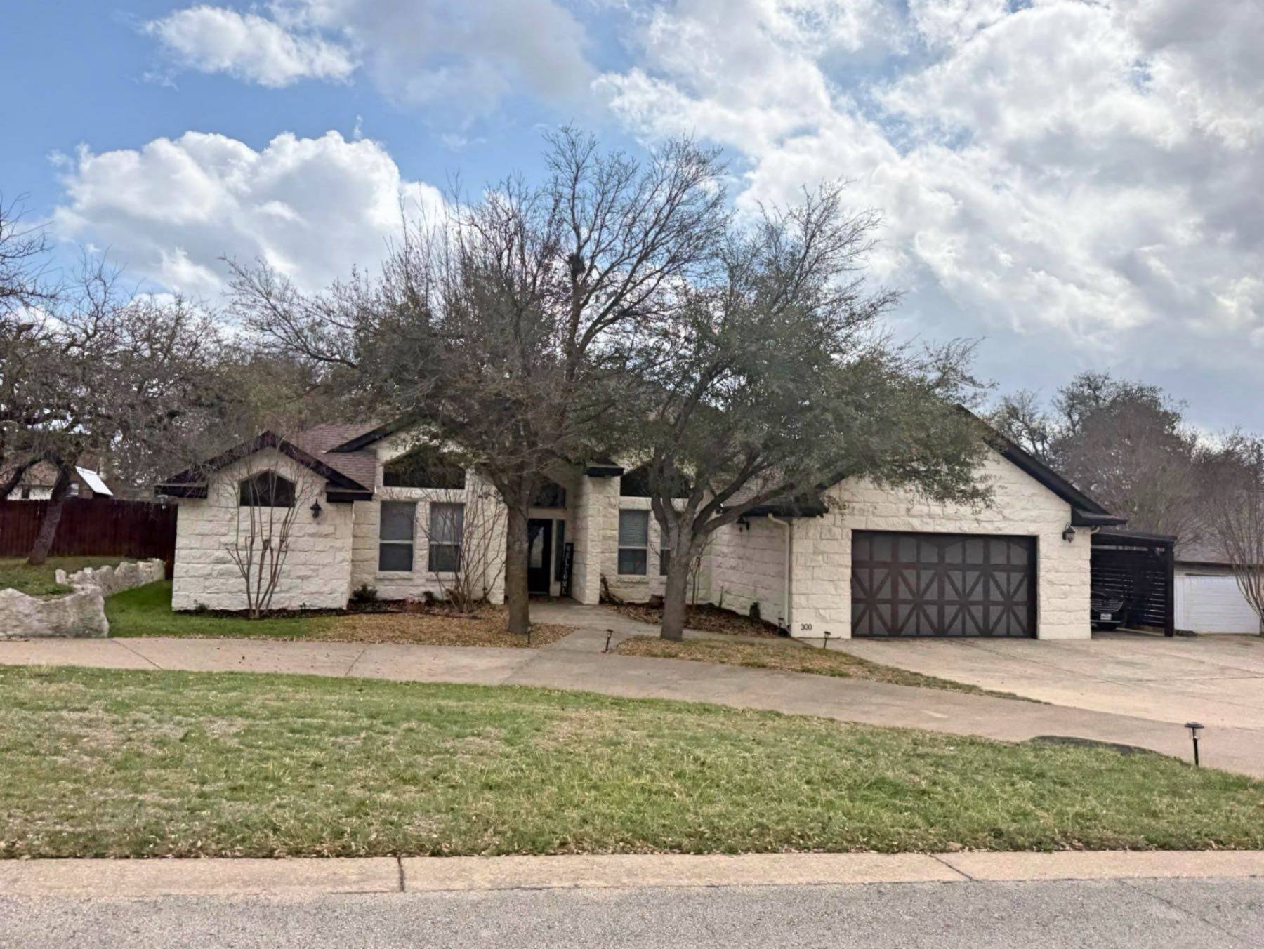 Meadow Oaks neighborhood in Dripping Springs TX