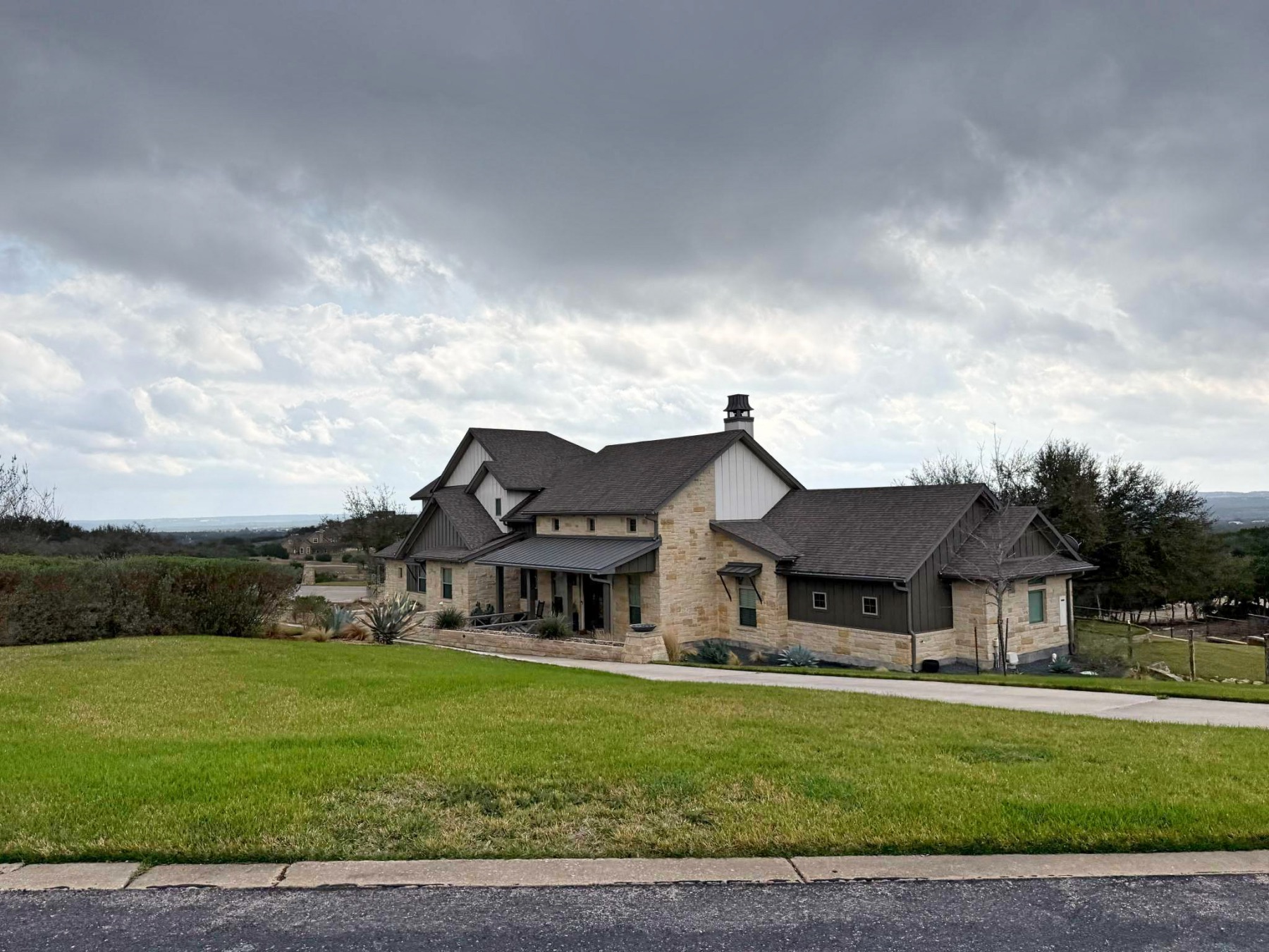 Deerfield Estates Dripping Springs neighborhood guide