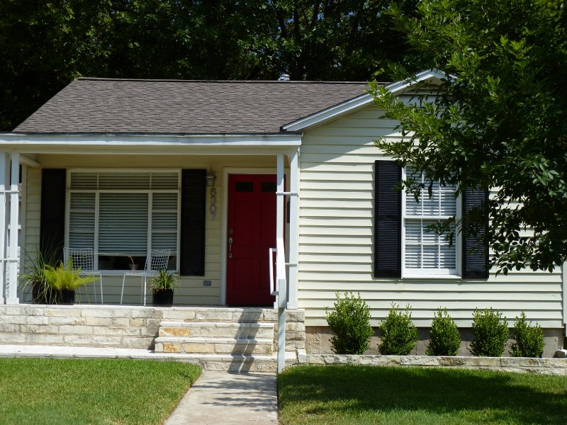 Brentwood Austin neighborhood guide