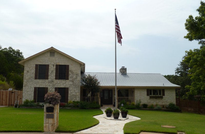 hilly neighborhoods in Austin great hills