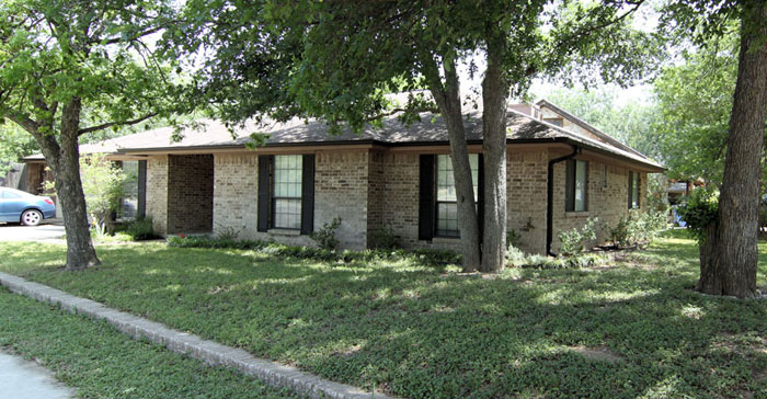 1200 gatlinburg pflugerville 78660 home for sale