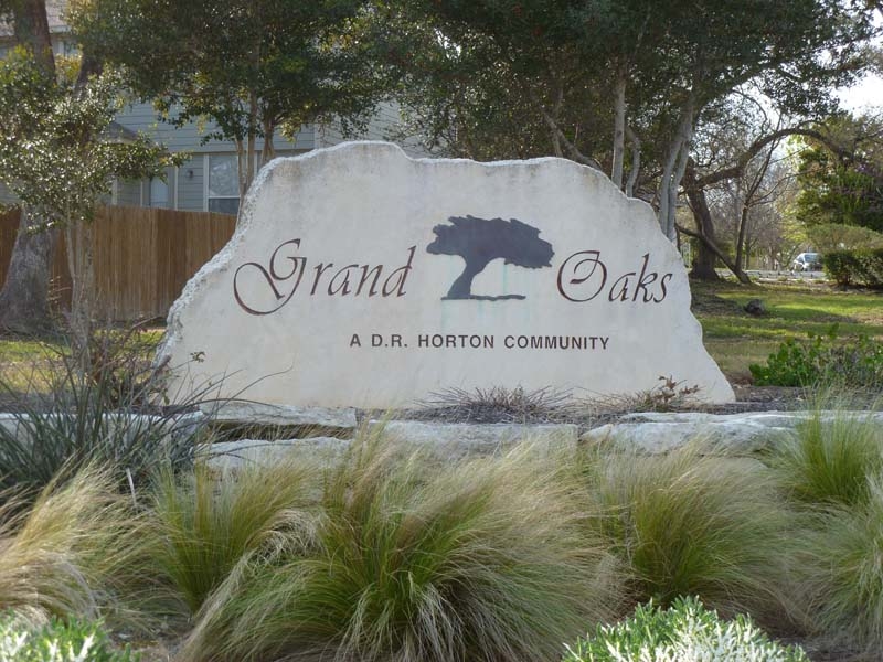 grand oaks southwest Austin neighborhood guide