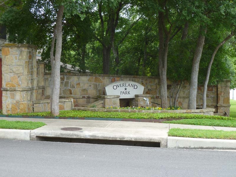 heritage oaks southwest Austin neighborhood guide