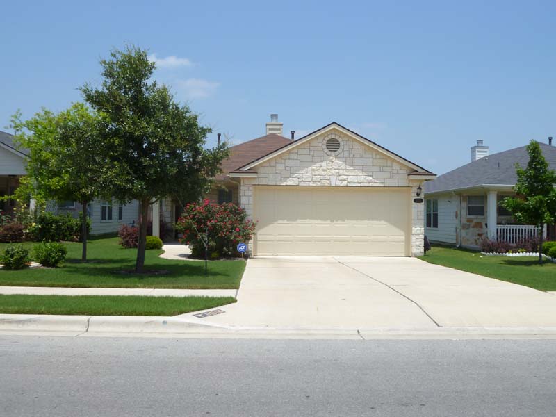 Thaxton Place Neighborhood Guide Living in Thaxton Place