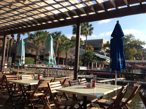 austin waterfront restaurants hula hut abels on lake