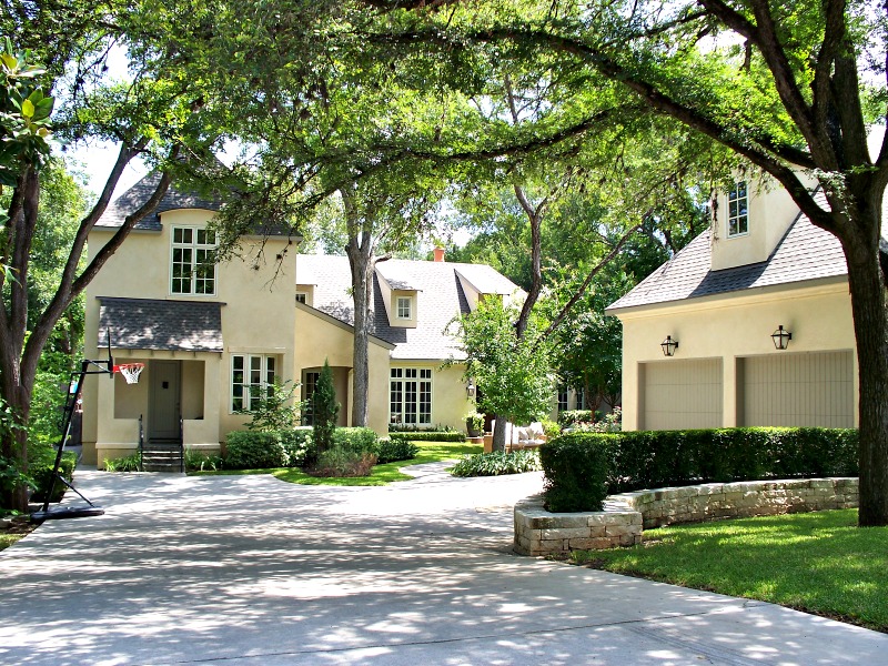 popular neighborhoods in austin tarrytown