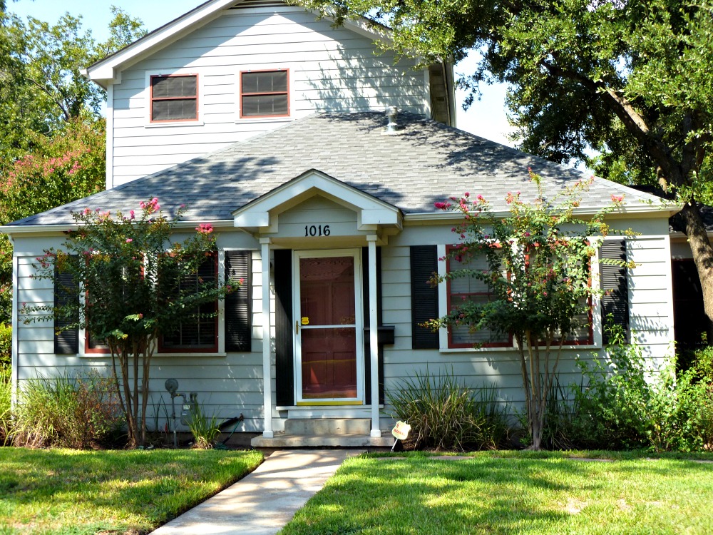 neighborhoods near UT austin hancock