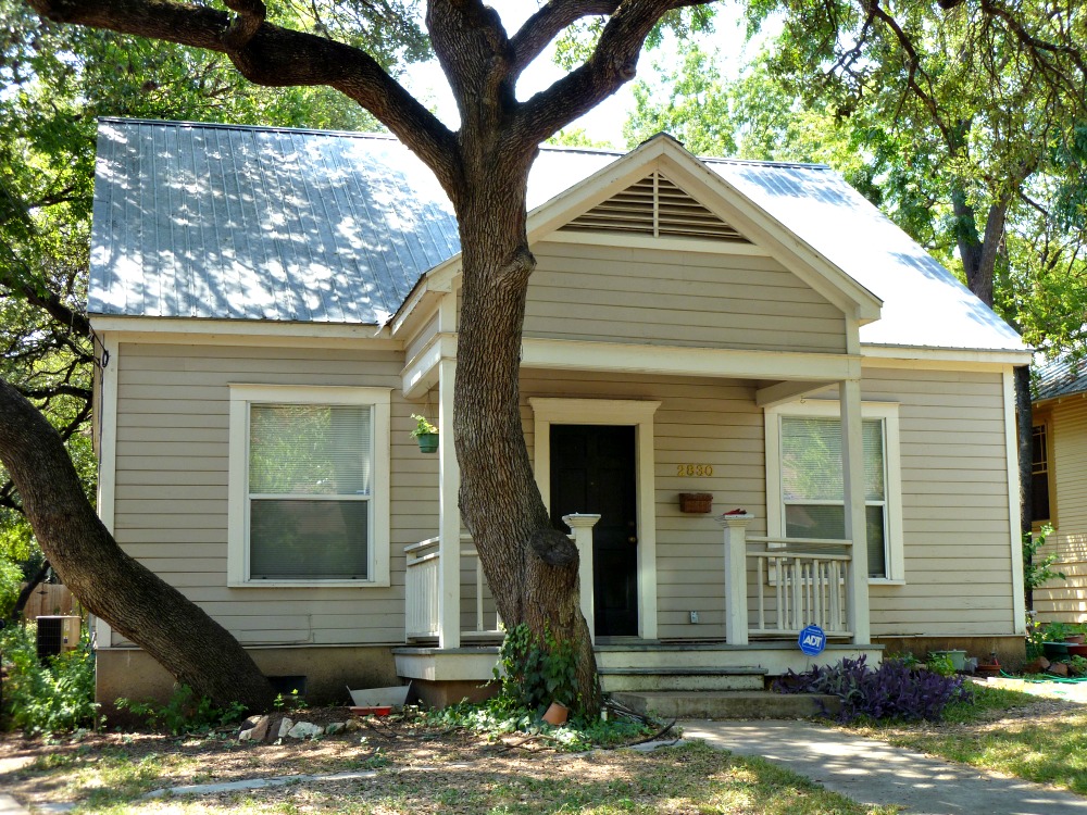 neighborhoods near UT austin west university