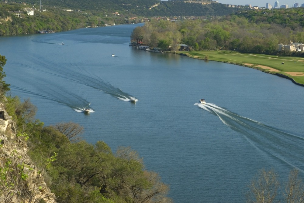 things to do on your first visit to austin lake austin boat