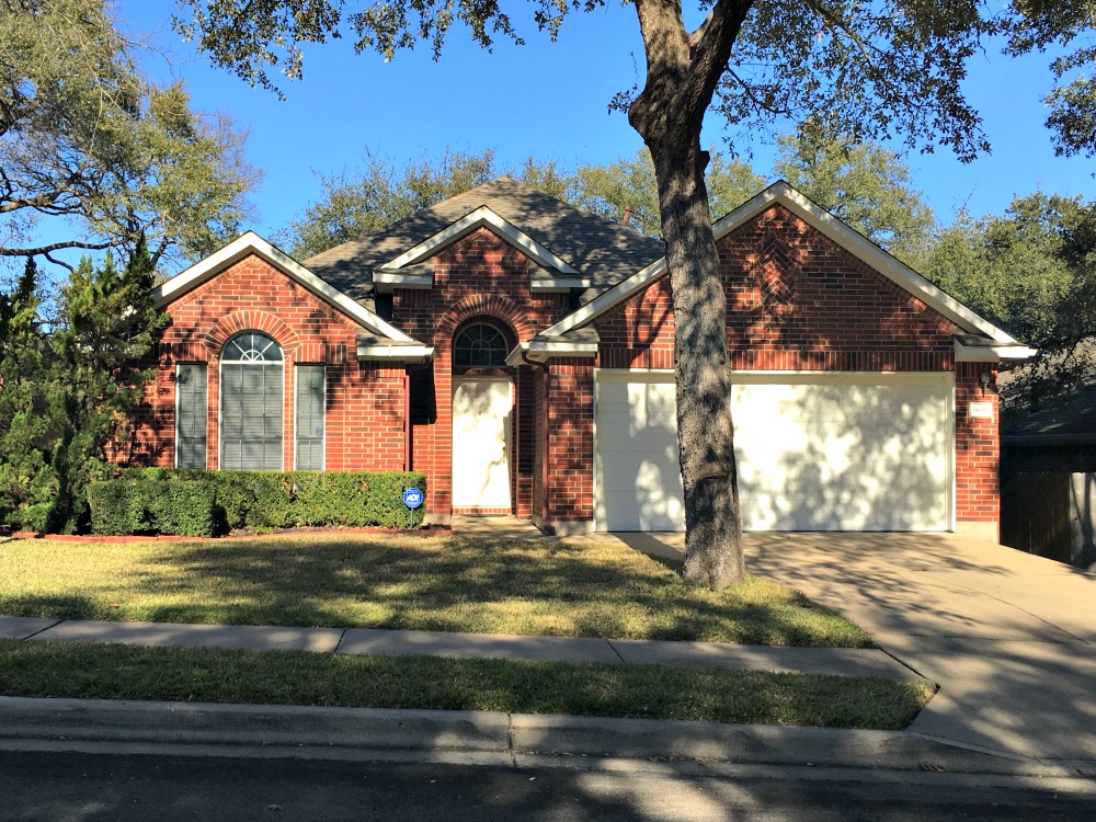 neighborhoods near circle c village at western oaks