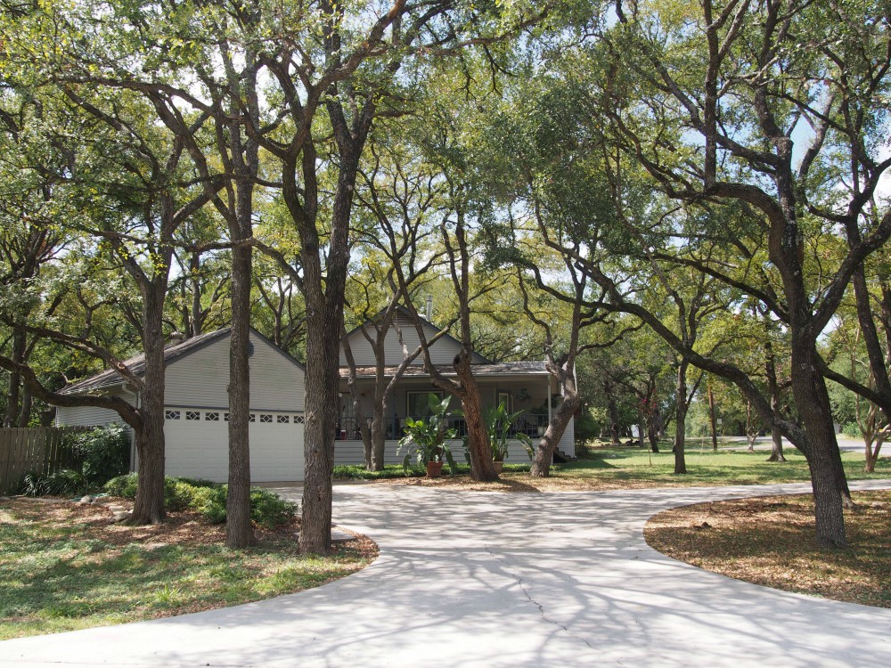 home in Cimarron park buda