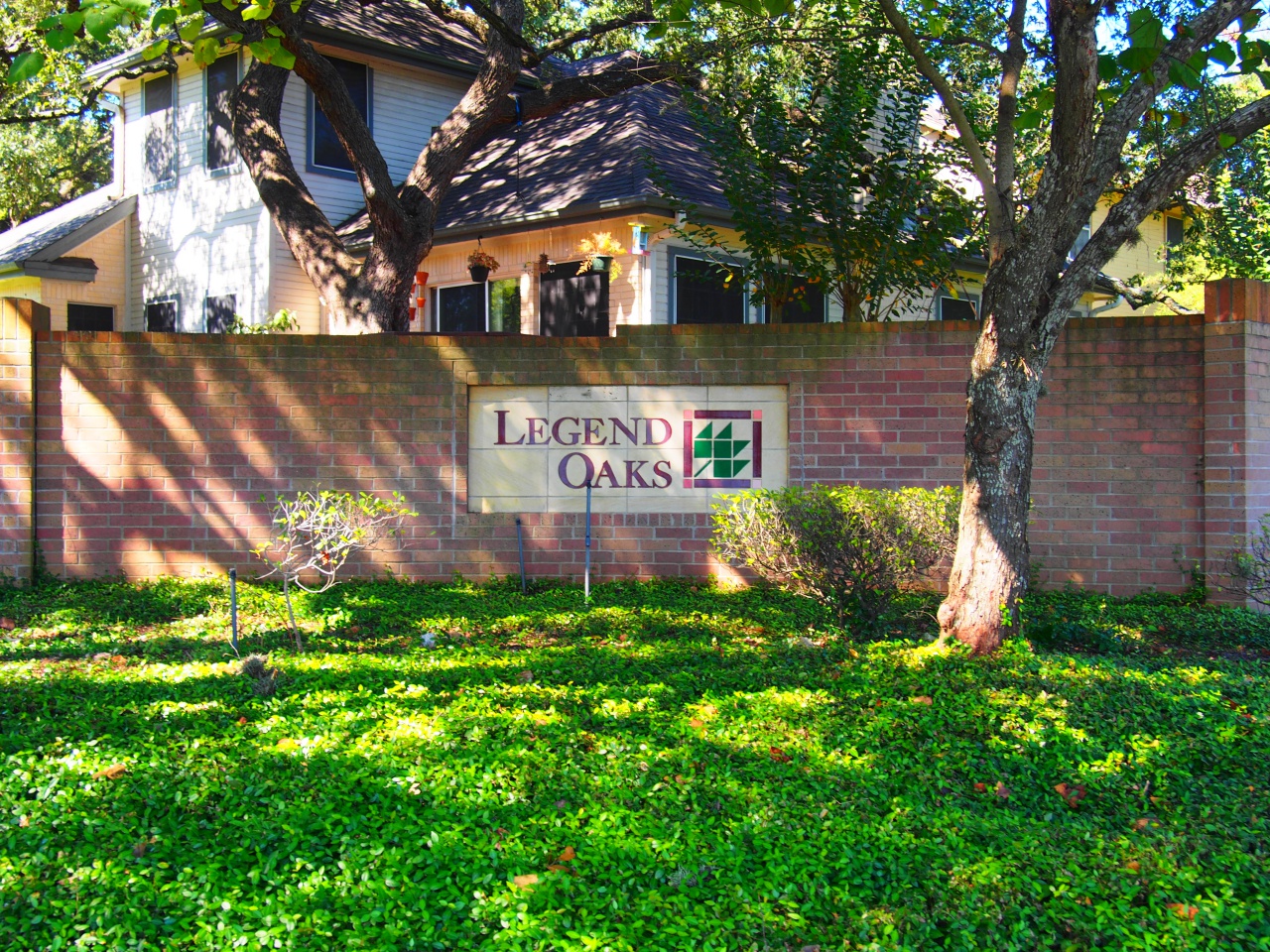 legend oaks southwest austin neighborhood guide