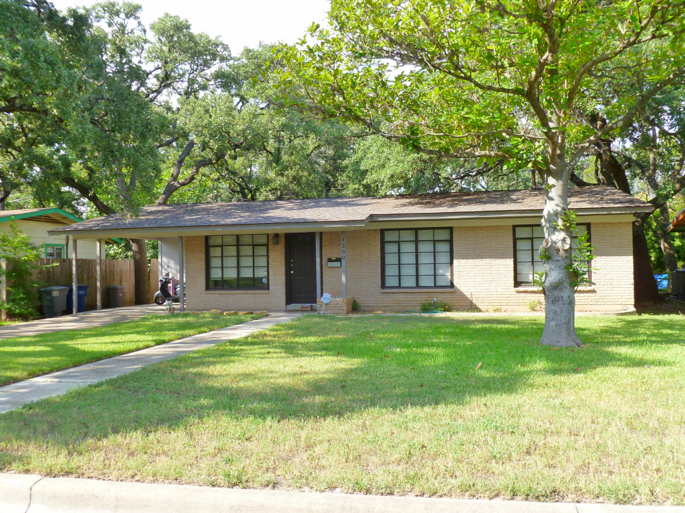 neighborhoods near downtown austin for 400k or less galindo